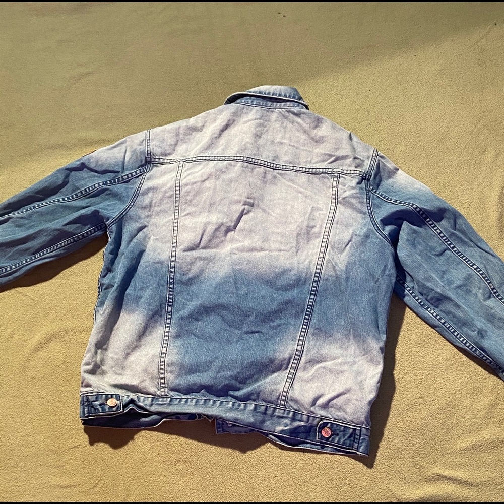 Jean jacket - Picture 2 of 5